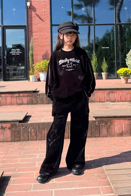https://img.benettonmall.com/PARTS/KO/26F/QAPT05661BK_MB_E0.jpg