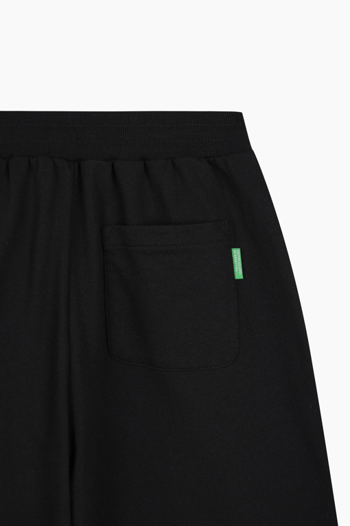 https://img.benettonmall.com/PARTS/KO/26F/QASP01641BK_MB_D13.jpg?cb=1788777065