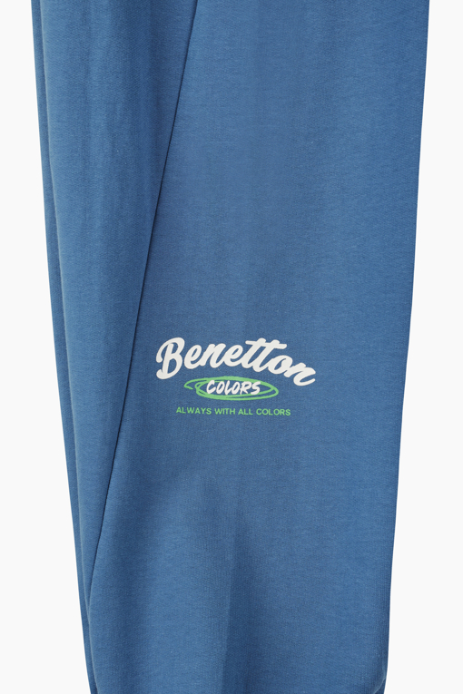 https://img.benettonmall.com/PARTS/KO/26F/QATP01641BL_MB_D14.jpg