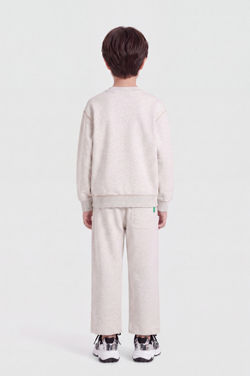 https://img.benettonmall.com/PARTS/KO/26F/QATP03641OT_MB_D3.jpg