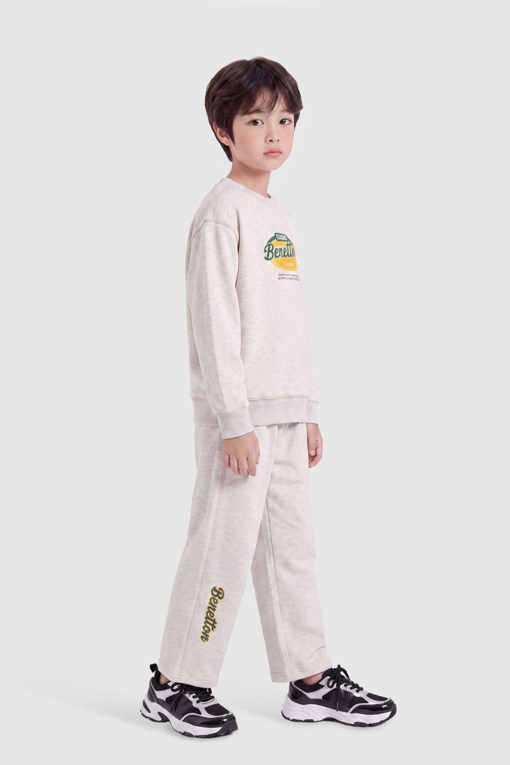 https://img.benettonmall.com/PARTS/KO/26F/QATP03641OT_MB_D4.jpg