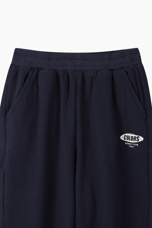 https://img.benettonmall.com/PARTS/KO/26F/QATP04641NY_MB_D12.jpg