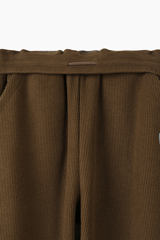 https://img.benettonmall.com/PARTS/KO/26F/QATP06661BR_MB_D4.jpg