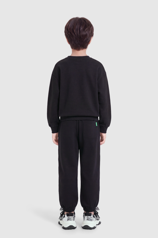 https://img.benettonmall.com/PARTS/KO/26F/QATP08661BK_MB_M1.jpg