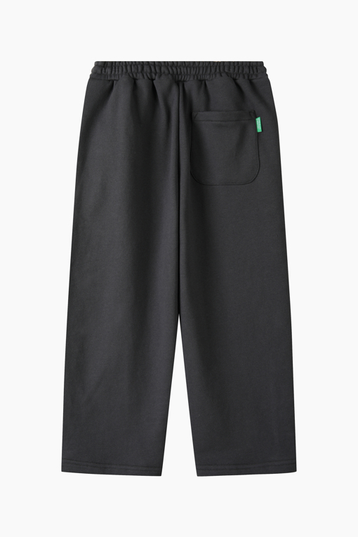 https://img.benettonmall.com/PARTS/KO/26F/QATP09661CG_MB_D1.jpg