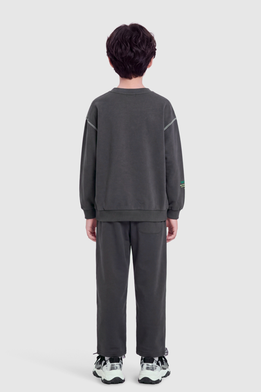 https://img.benettonmall.com/PARTS/KO/26F/QATP09661CG_MB_M1.jpg