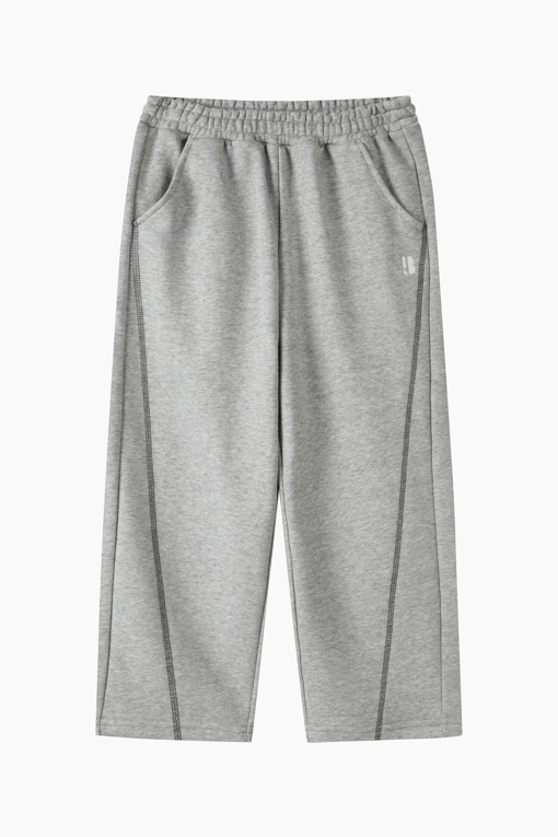 https://img.benettonmall.com/PARTS/KO/26F/QATP09661MG_MB_D0.jpg