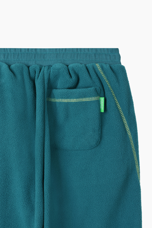https://img.benettonmall.com/PARTS/KO/26F/QATP10661GN_MB_D3.jpg