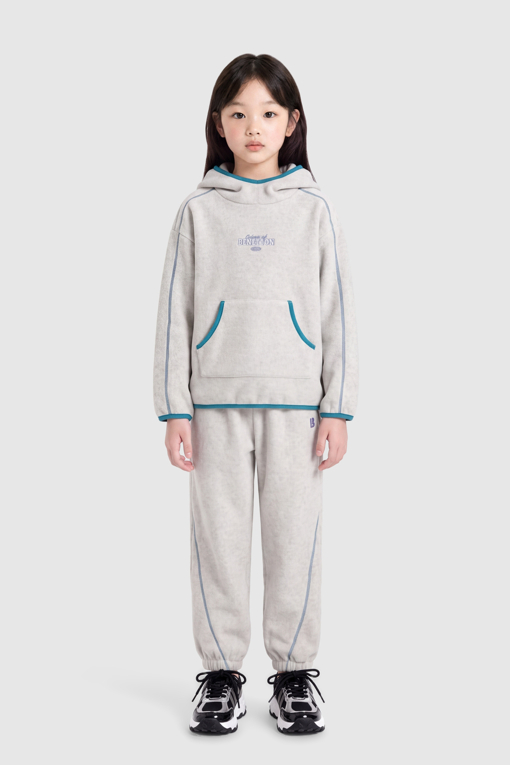 https://img.benettonmall.com/PARTS/KO/26F/QATP10661OT_MB_M0.jpg