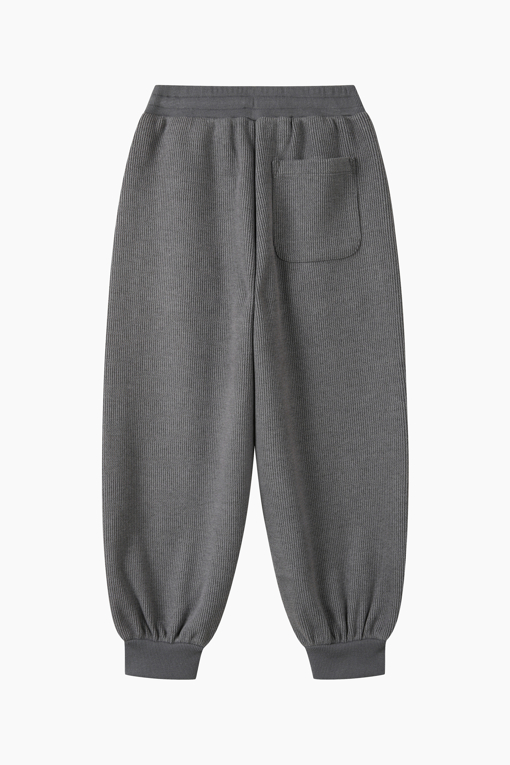 https://img.benettonmall.com/PARTS/KO/26F/QATP11661CG_MB_D3.jpg
