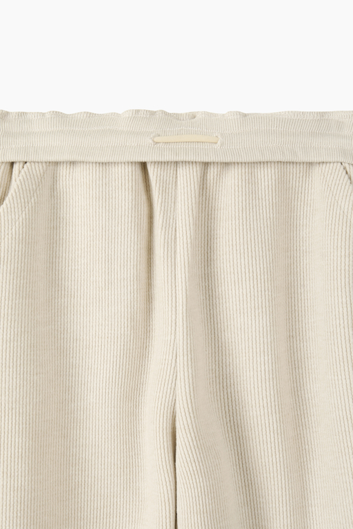 https://img.benettonmall.com/PARTS/KO/26F/QATP11661OT_MB_D7.jpg