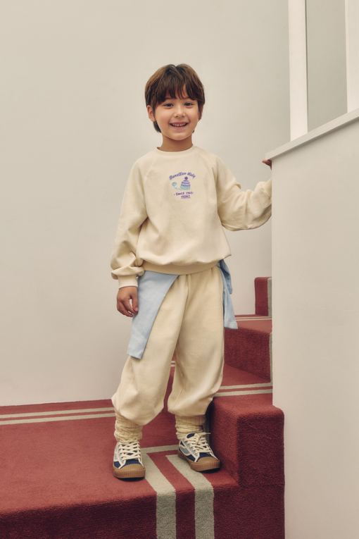 https://img.benettonmall.com/PARTS/KO/26F/QATP12661CR_MB_D0.jpg