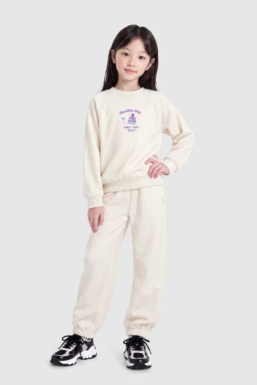 https://img.benettonmall.com/PARTS/KO/26F/QATP12661CR_MB_M2.jpg