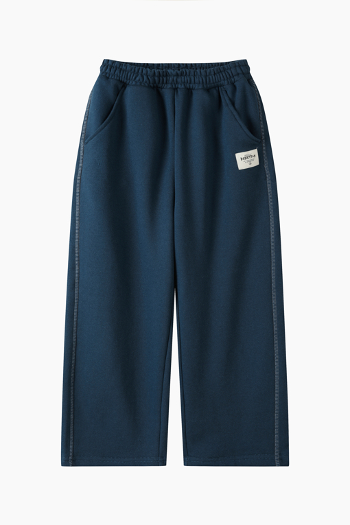 https://img.benettonmall.com/PARTS/KO/26F/QATP13661NY_MB_D2.jpg