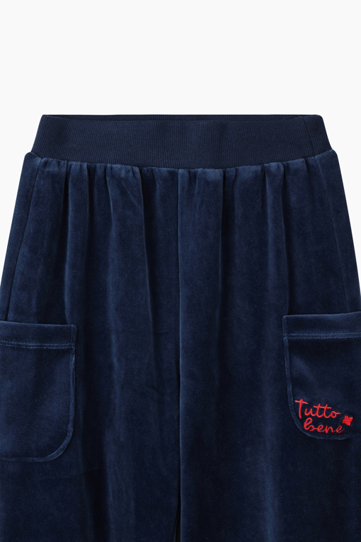 https://img.benettonmall.com/PARTS/KO/26F/QATP15661NY_MB_D2.jpg