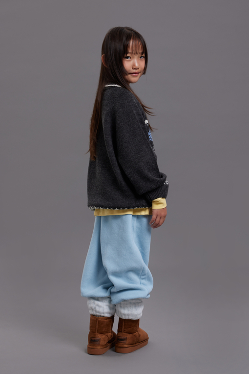 https://img.benettonmall.com/PARTS/KO/26F/QATPG1661LB_MB_M11.jpg