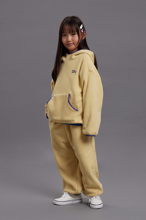 https://img.benettonmall.com/PARTS/KO/26F/QATPG1661YE_MB_M0.jpg