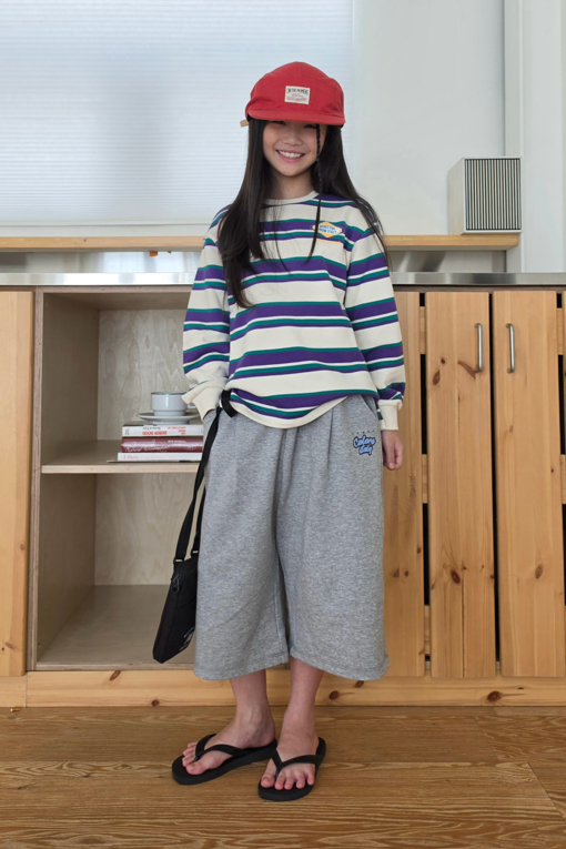https://img.benettonmall.com/PARTS/KO/26F/QATS03641IV_MB_E3.jpg?cb=1789473790