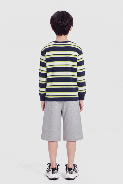 https://img.benettonmall.com/PARTS/KO/26F/QATS03641NY_MB_D6.jpg?cb=1784047865