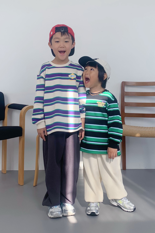 https://img.benettonmall.com/PARTS/KO/26F/QATS06641BK_MB_E1.jpg?cb=1789657820