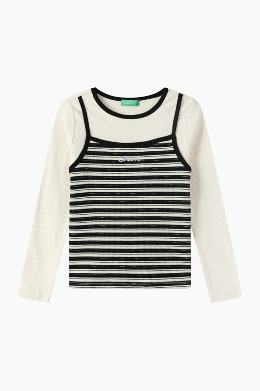 https://img.benettonmall.com/PARTS/KO/26F/QATS09641BK_MB_D0.jpg