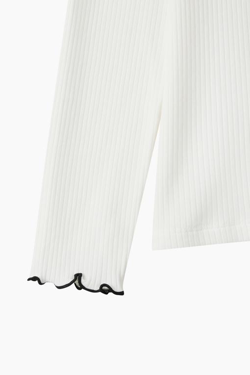 https://img.benettonmall.com/PARTS/KO/26F/QATS10641IV_MB_D3.jpg