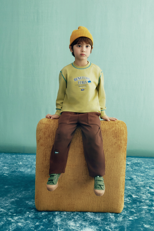 https://img.benettonmall.com/PARTS/KO/26F/QATS12641OL_MB_L0.jpg?cb=1788777065