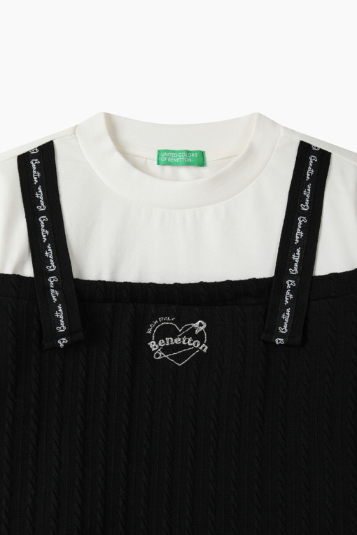https://img.benettonmall.com/PARTS/KO/26F/QATS14641BK_MB_D2.jpg