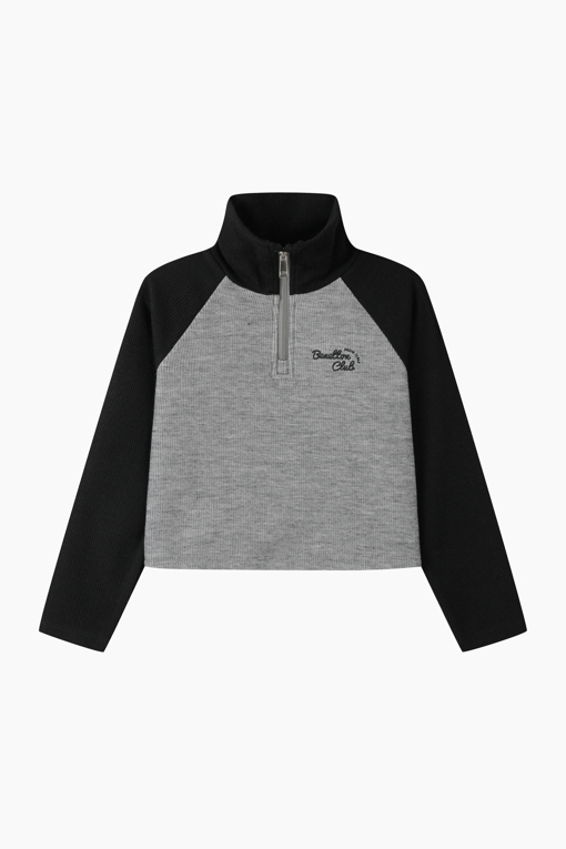 https://img.benettonmall.com/PARTS/KO/26F/QATS15641MG_MB_D0.jpg