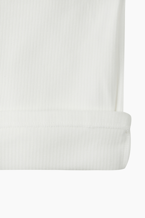 https://img.benettonmall.com/PARTS/KO/26F/QATS18661IV_MB_D3.jpg