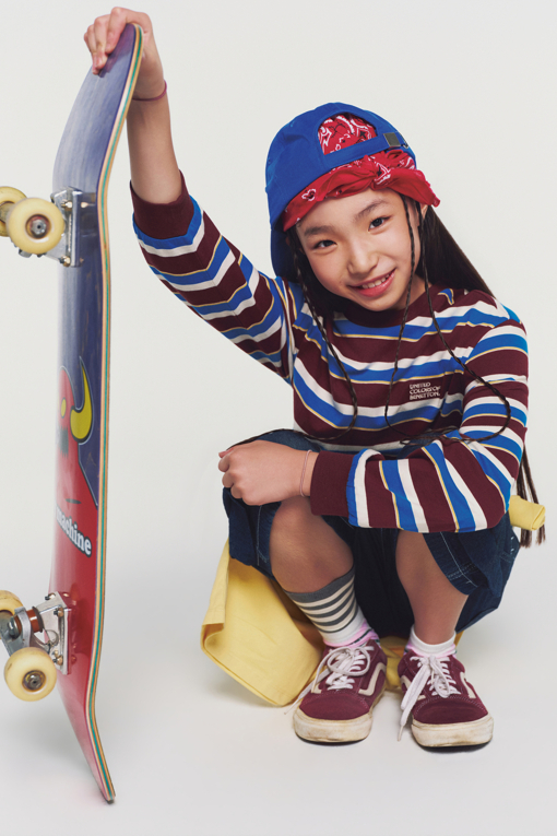 https://img.benettonmall.com/PARTS/KO/26F/QATSG1661MU_MB_L1.jpg