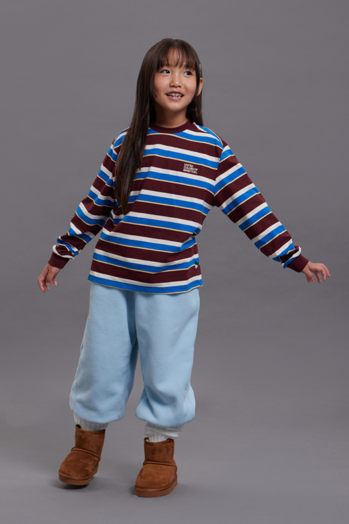 https://img.benettonmall.com/PARTS/KO/26F/QATSG1661MU_MB_M3.jpg