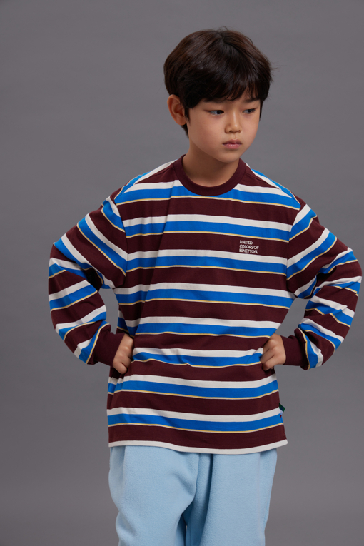 https://img.benettonmall.com/PARTS/KO/26F/QATSG1661MU_MB_M9.jpg
