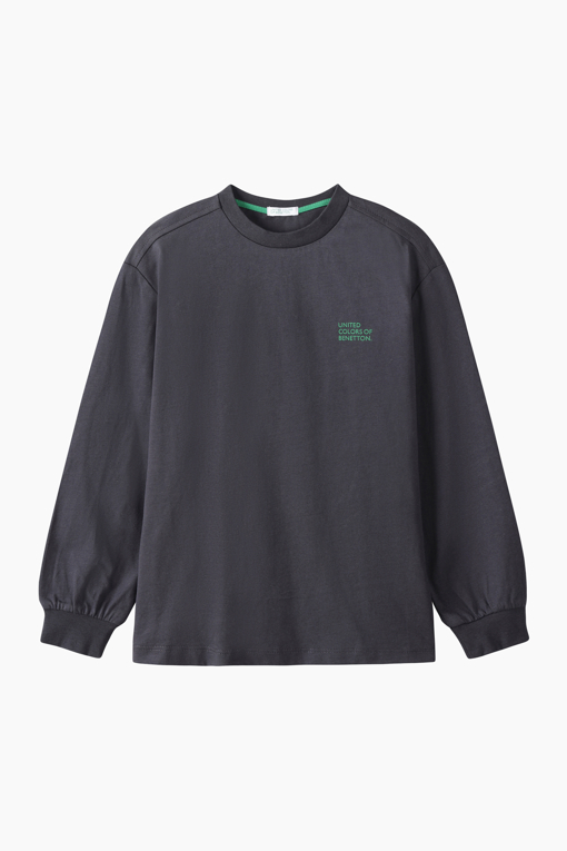 https://img.benettonmall.com/PARTS/KO/26F/QATSG2661CG_MB_D0.jpg