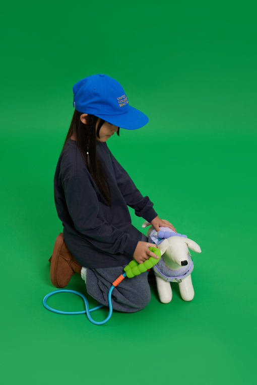 https://img.benettonmall.com/PARTS/KO/26F/QATSG2661CG_MB_M1.jpg