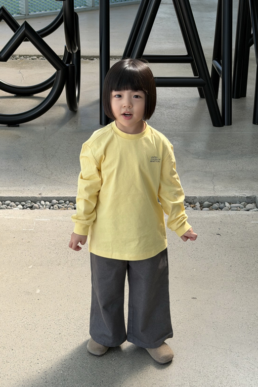 https://img.benettonmall.com/PARTS/KO/26F/QATSG2661YE_MB_E0.jpg