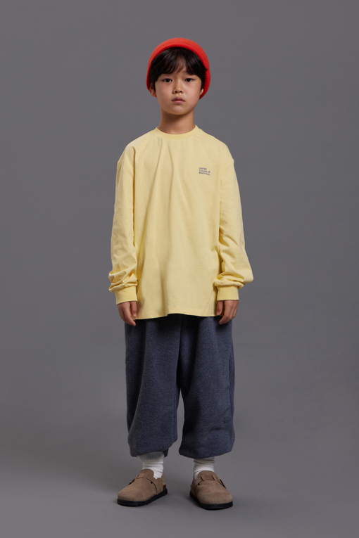 https://img.benettonmall.com/PARTS/KO/26F/QATSG2661YE_MB_M7.jpg