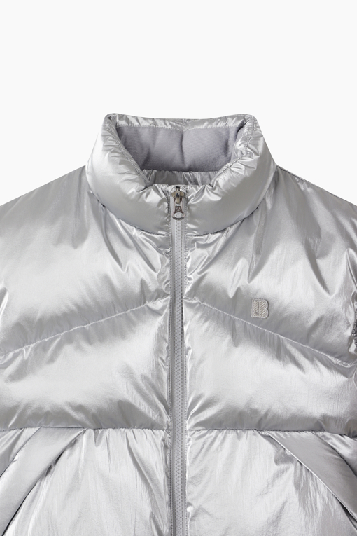https://img.benettonmall.com/PARTS/KO/26F/QAVT01661SI_MB_D6.jpg