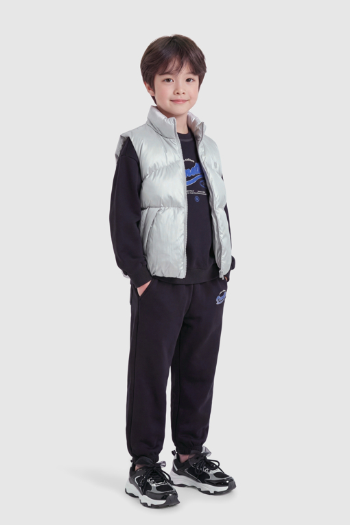 https://img.benettonmall.com/PARTS/KO/26F/QAVT01661SI_MB_M3.jpg