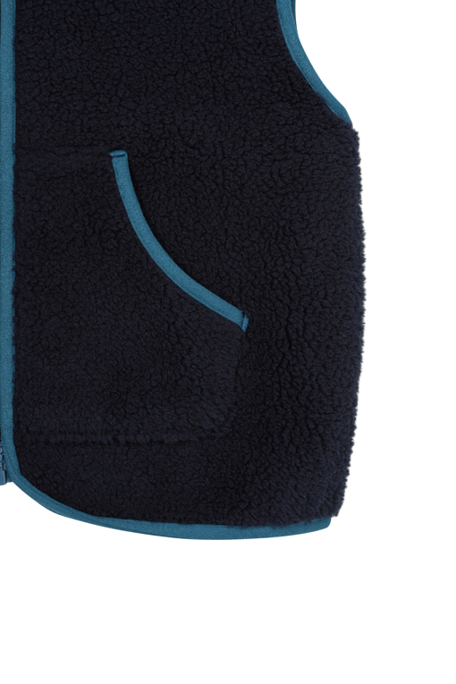 https://img.benettonmall.com/PARTS/KO/26F/QAVT02661NY_MB_D3.jpg