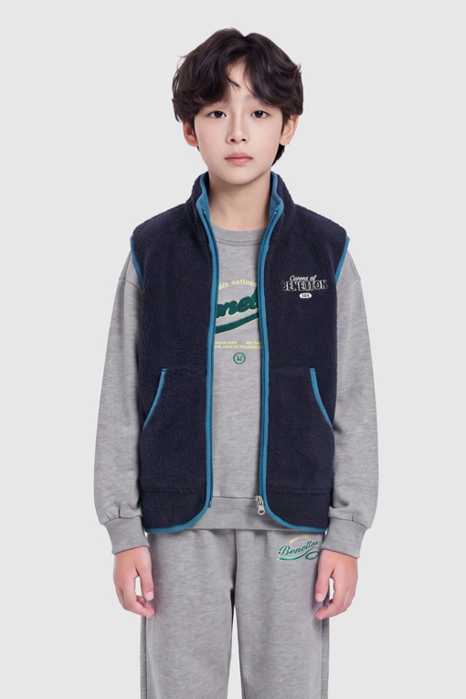 https://img.benettonmall.com/PARTS/KO/26F/QAVT02661NY_MB_M0.jpg
