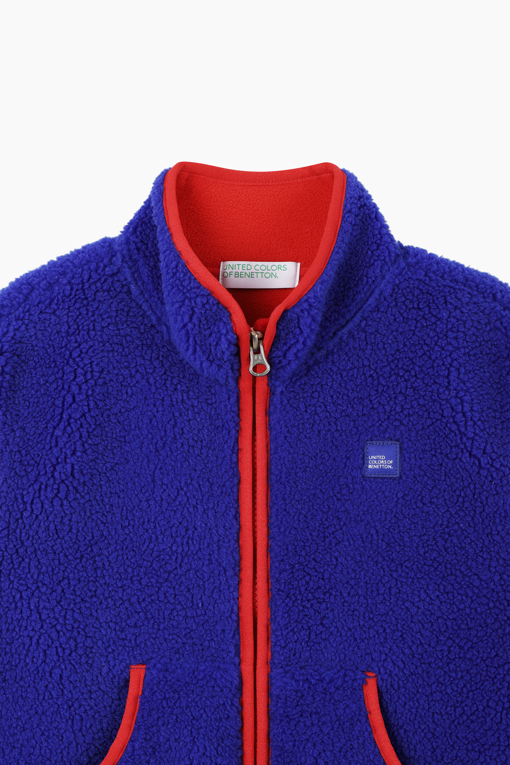 https://img.benettonmall.com/PARTS/KO/26F/QAVTG1661DB_MB_D2.jpg