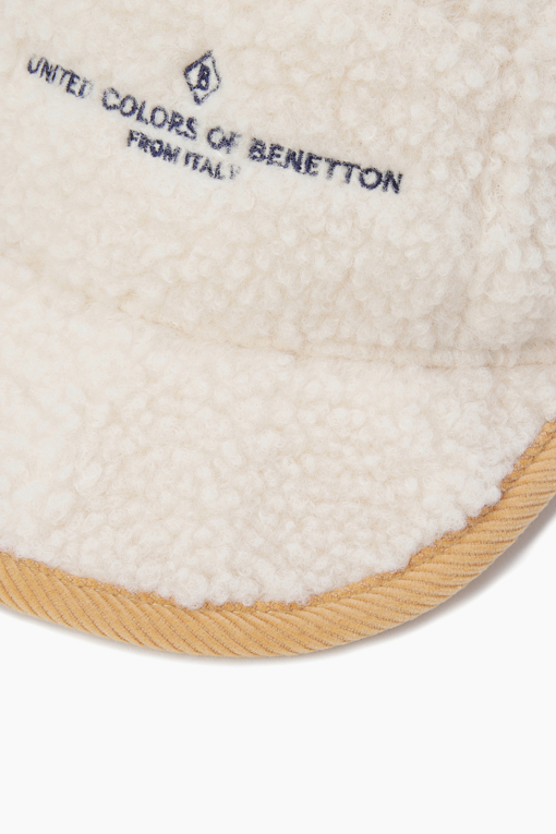 https://img.benettonmall.com/PARTS/KO/26F/QCCP01661CR_MB_D3.jpg