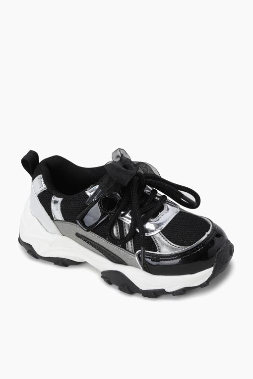 https://img.benettonmall.com/PARTS/KO/26F/QCSH03641BK_MB_D1.jpg