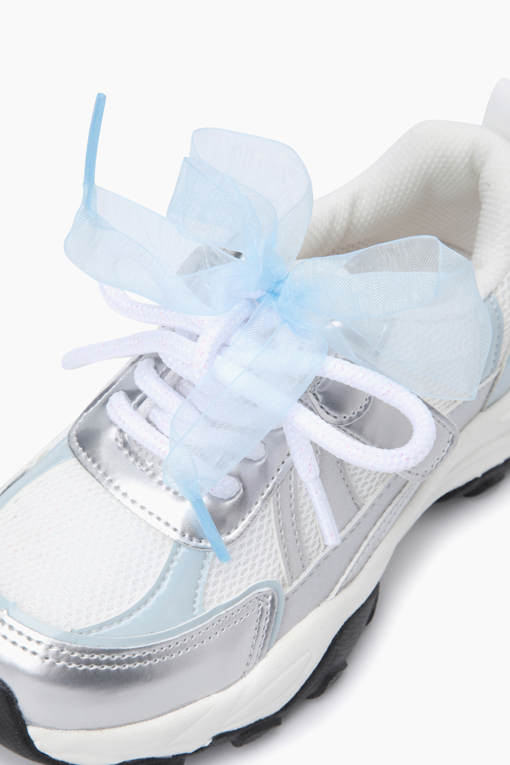 https://img.benettonmall.com/PARTS/KO/26F/QCSH03641BL_MB_D3.jpg