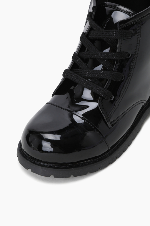 https://img.benettonmall.com/PARTS/KO/26F/QCSH04641BK_MB_D2.jpg