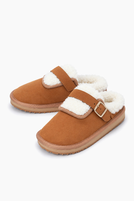 https://img.benettonmall.com/PARTS/KO/26F/QCSH06661BG_MB_D6.jpg