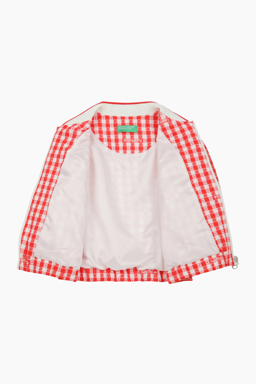 https://img.benettonmall.com/PARTS/KO/26S/QAJP01611RD_MB_D6.jpg?cb=1777565229