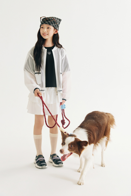 https://img.benettonmall.com/PARTS/KO/26S/QAJP08631IV_MB_D1.jpg?cb=1777565229