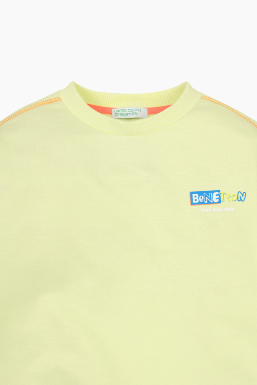 https://img.benettonmall.com/PARTS/KO/26S/QAMT01611LA_MB_D3.jpg?cb=1777565229